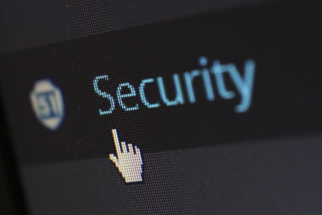 Jak zwiększyć bezpieczeństwo Twojej firmy w internecie?